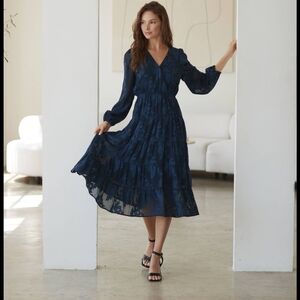 Elegant Navy Blue Women's Dress